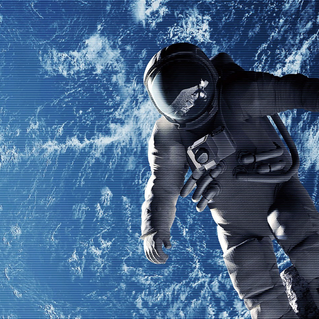 Космонавт в космосе