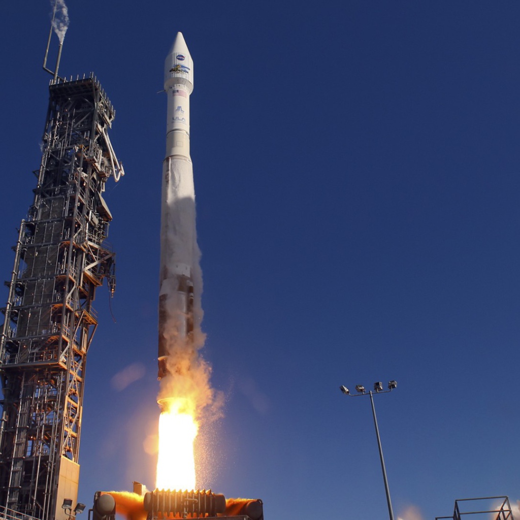 Старт космической ракеты