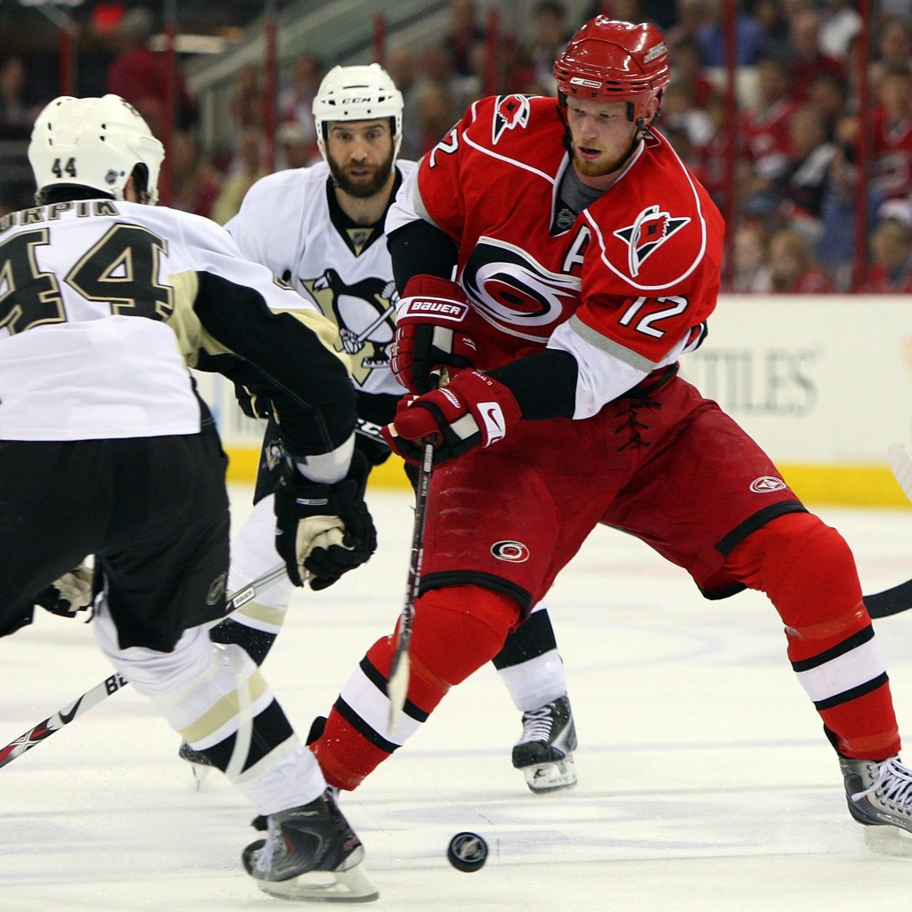 Известный Хоккеист Эрик Стаал