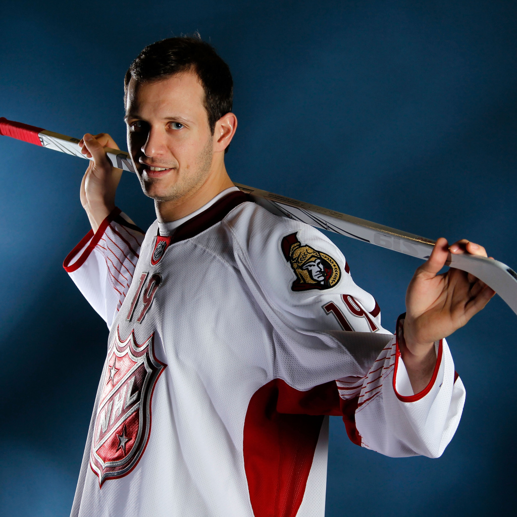 Хоккеист Джейсон Спецца