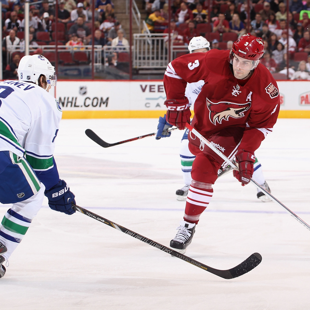 Хоккеист Кейт Яндл