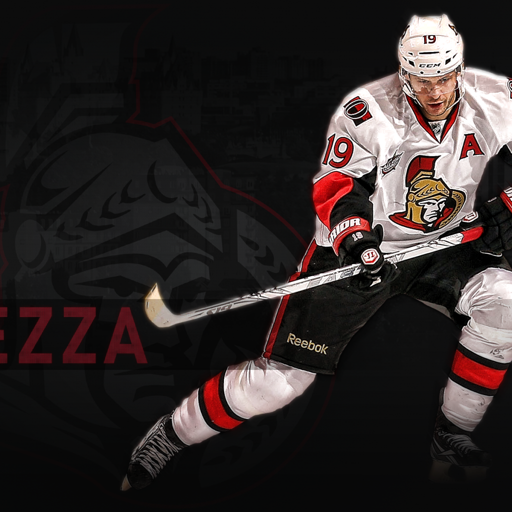 Игрок Оттавы Джейсон Спецца