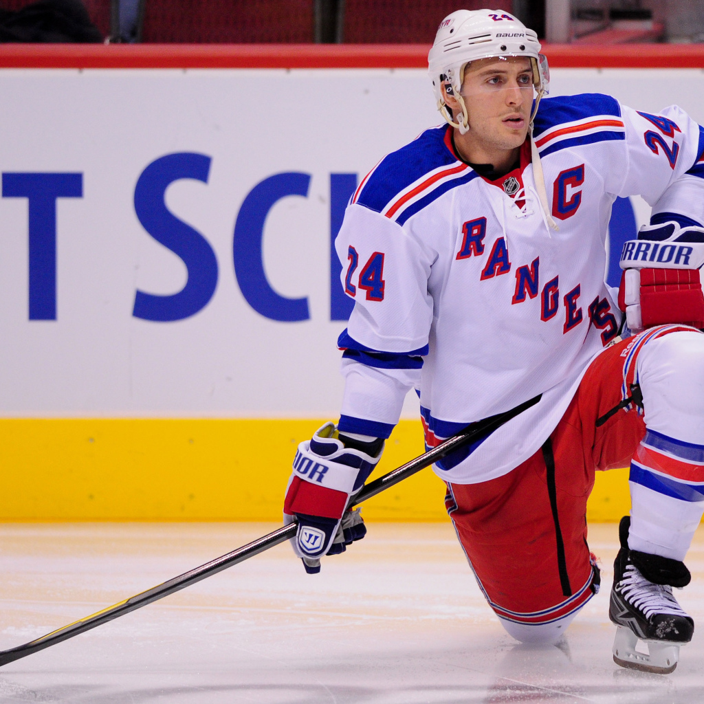 Популярный НХЛ хоккеист Райан Каллахан