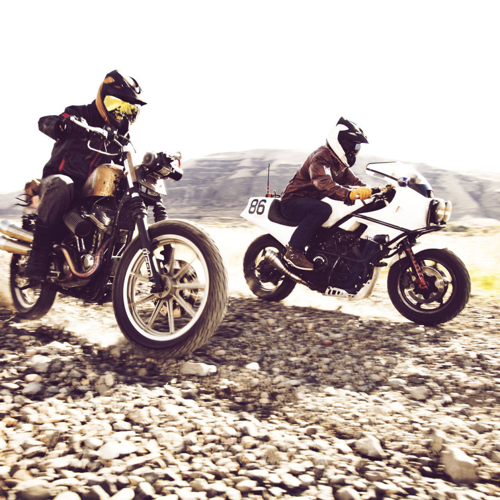 Гонки по каменной дороге