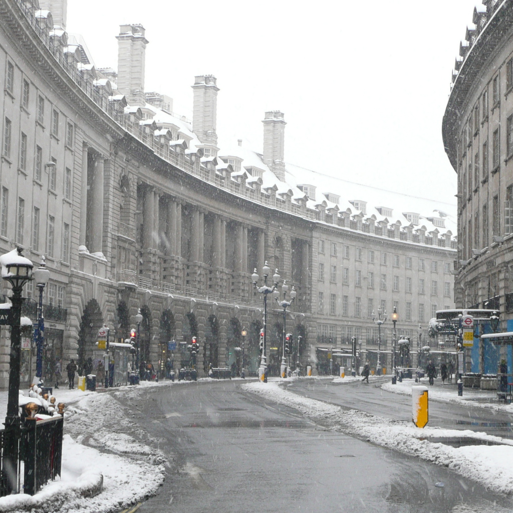 Snow in London Regent Street