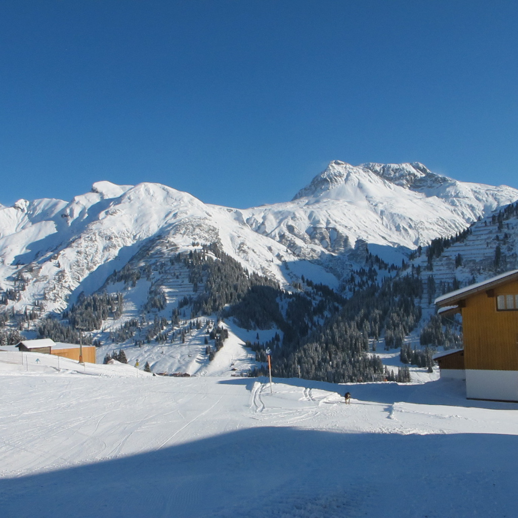 Альпы на горнолыжном курорте Лех, Австрия