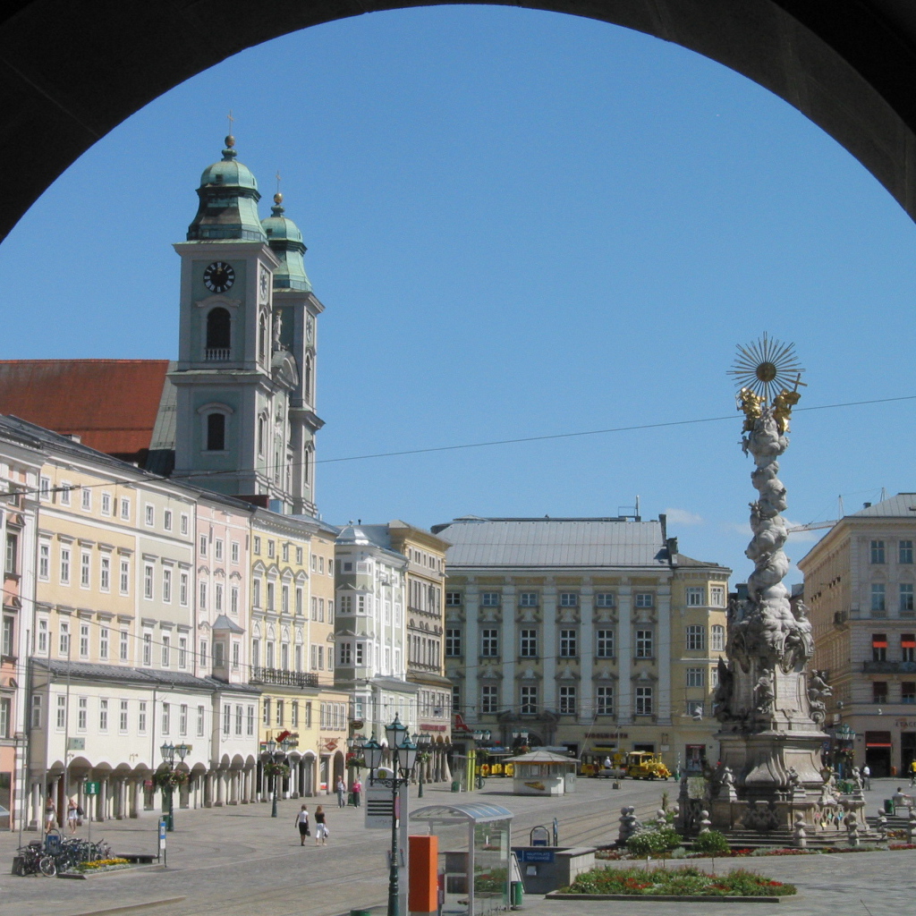 Арка в городе Линц, Австрия