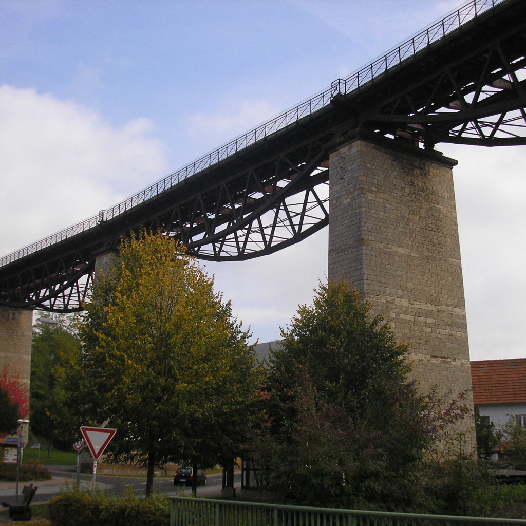 Мост в городе Лэнгенфельд, Австрия