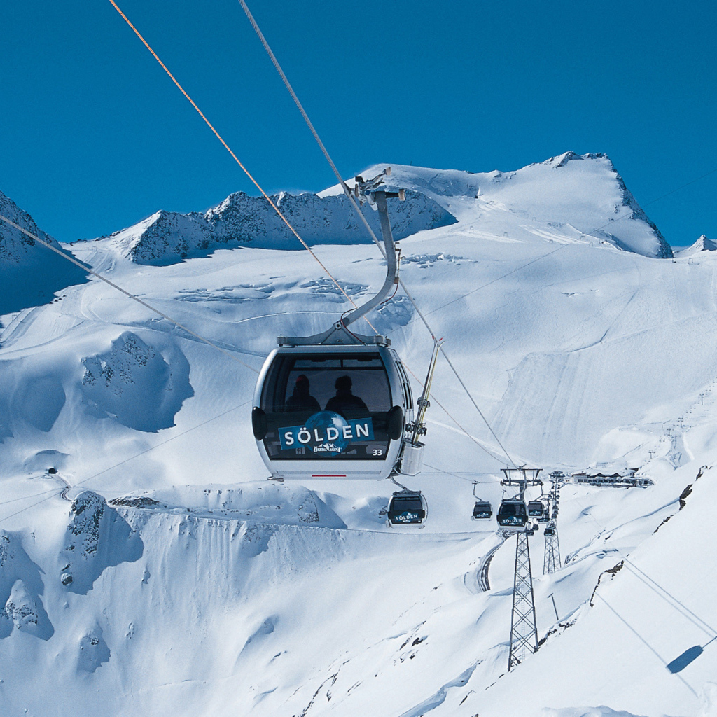 Подъемник на горнолыжном курорте Зёльден, Австрия