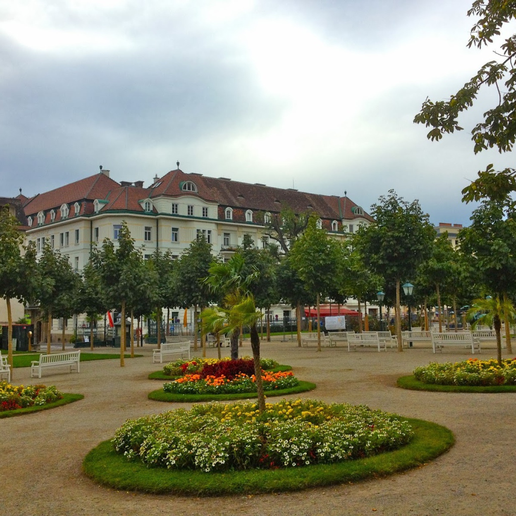 Сквер отдыха на курорте Баден, Австрия