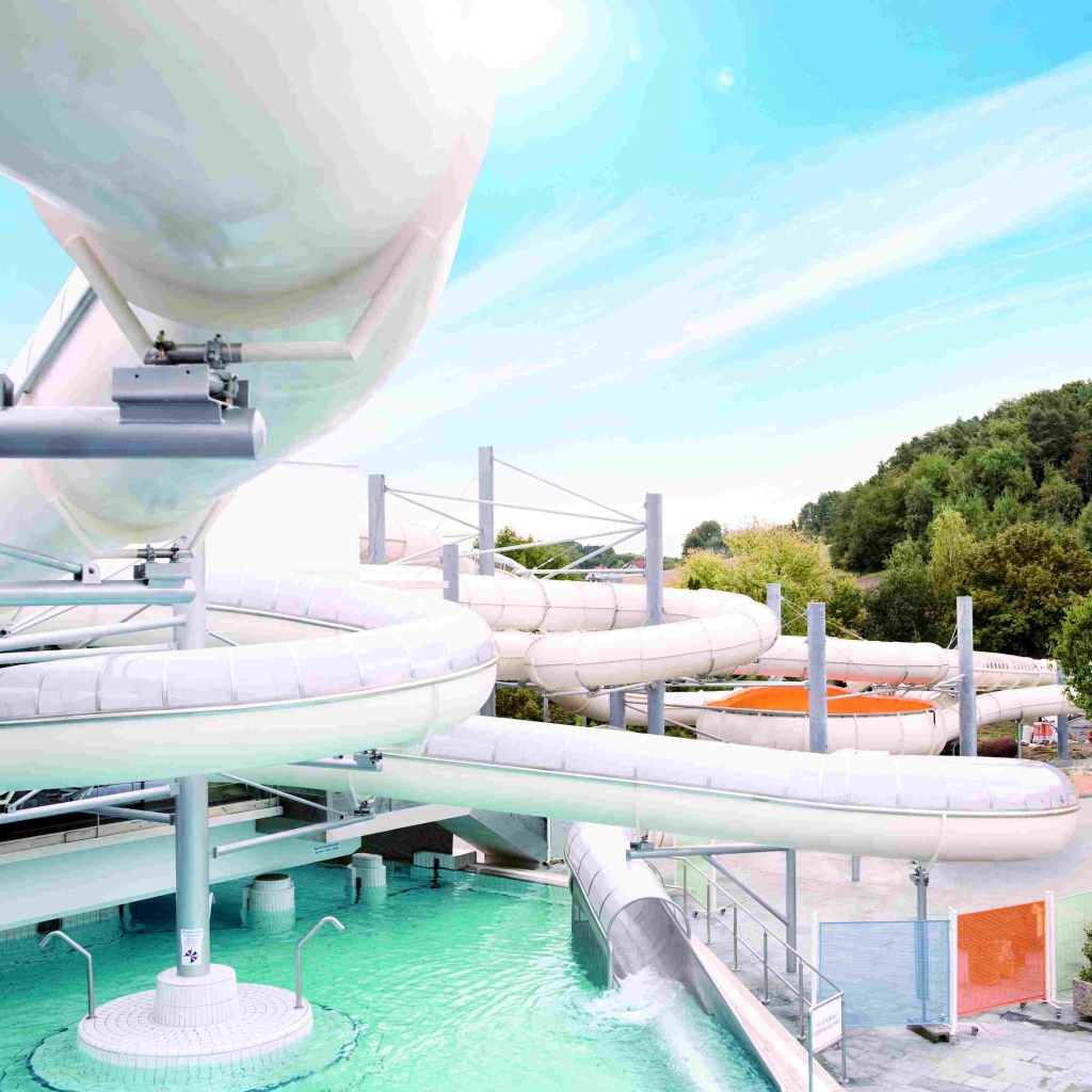 Аквапарк на курорте Бад Лойперсдорф, Австрия