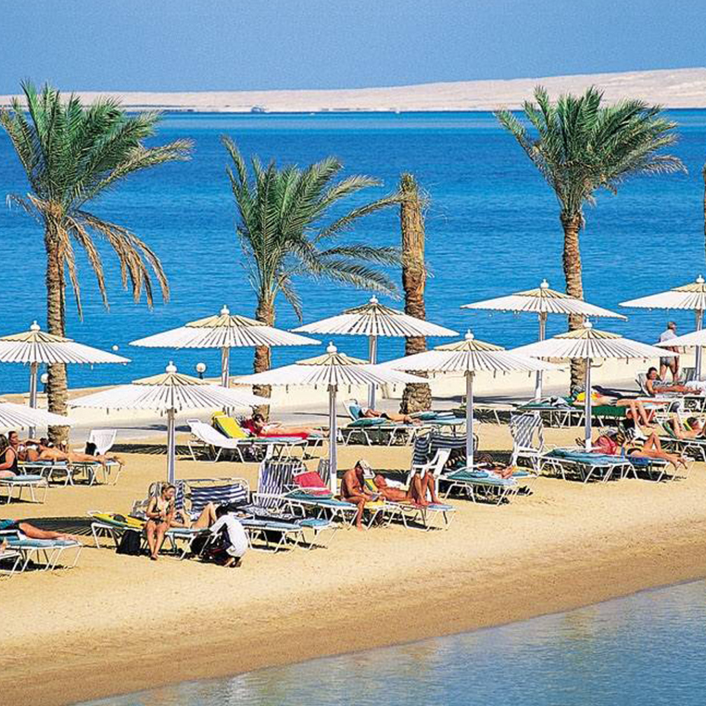 Золотой пляж на курорте Хургада, Египет