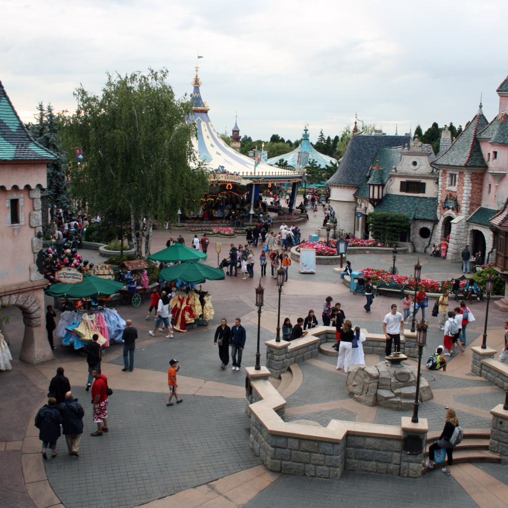 Отдых в Диснейленде, Франция