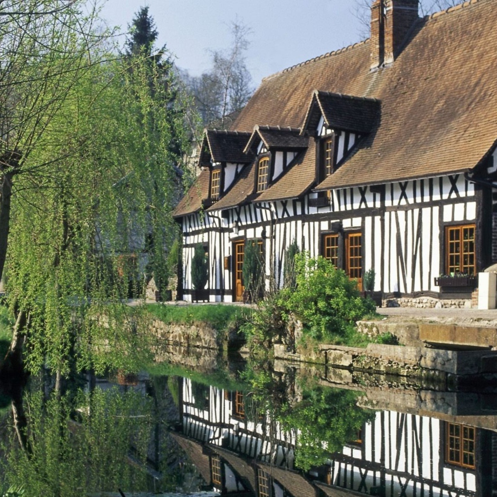 Дом в Нормандии, Франция