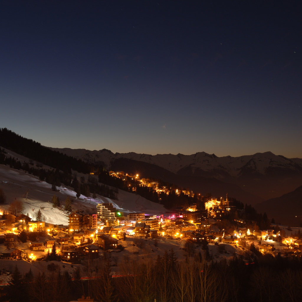 Ночь на горнолыжном курорте Куршевель, Франция