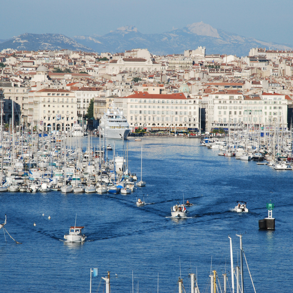 Порт в городе Марсель, Франция