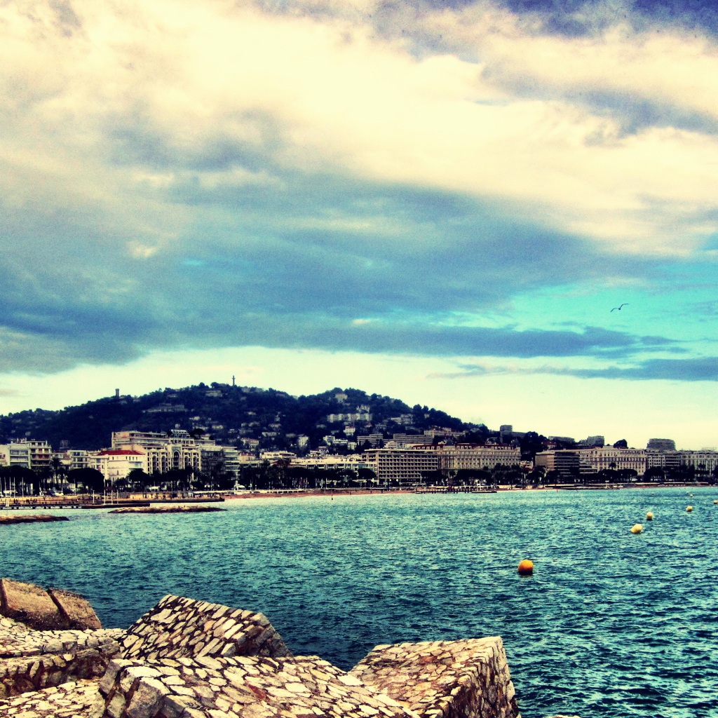 Набережная в Каннах, Франция