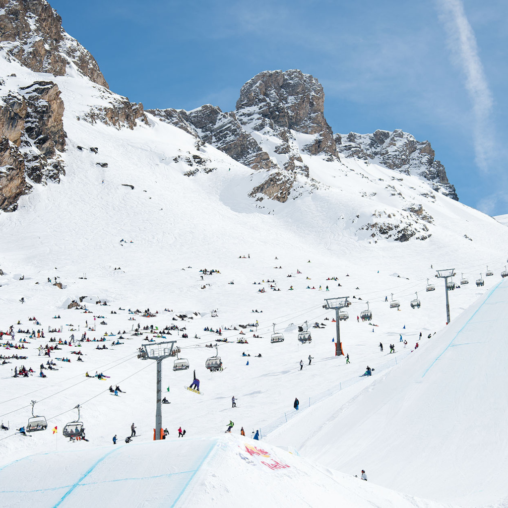 Лыжная трасса на горнолыжном курорте Тинь, Франция