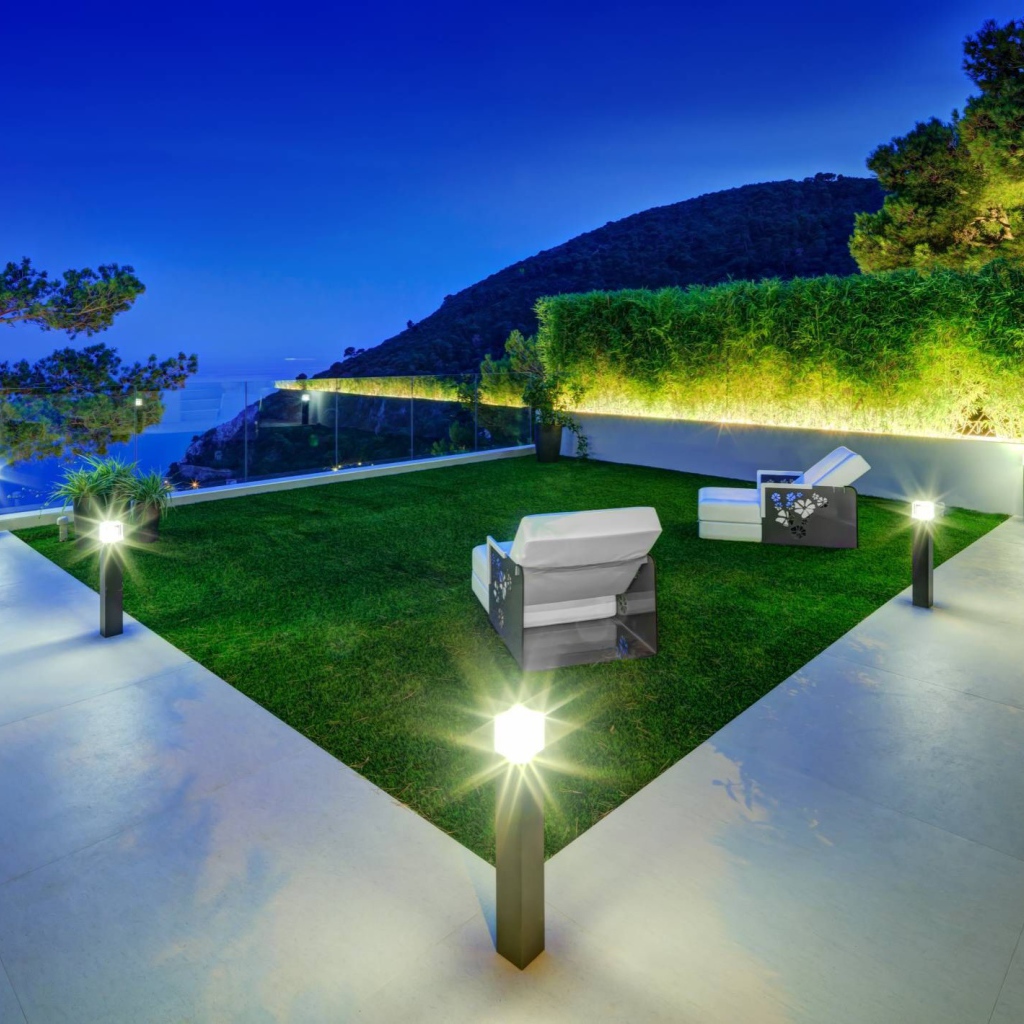 Вилла на побережье на курорте Эз, Франция