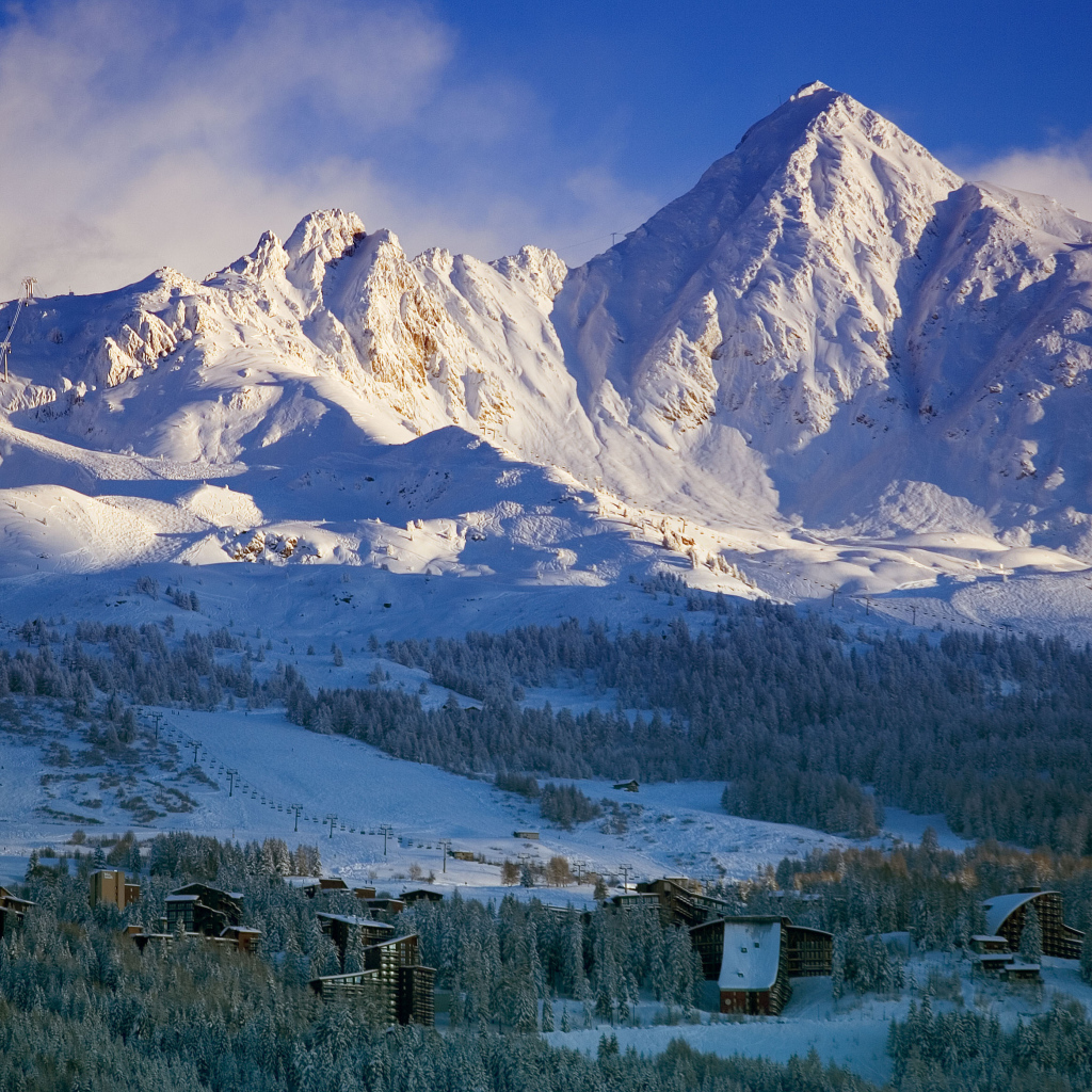 Зимний отдых на горнолыжном курорте Лез Арк, Франция