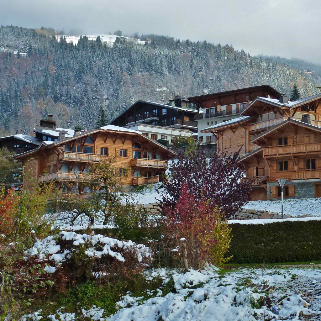 Зимний пейзаж в городе Аннеси, Франция