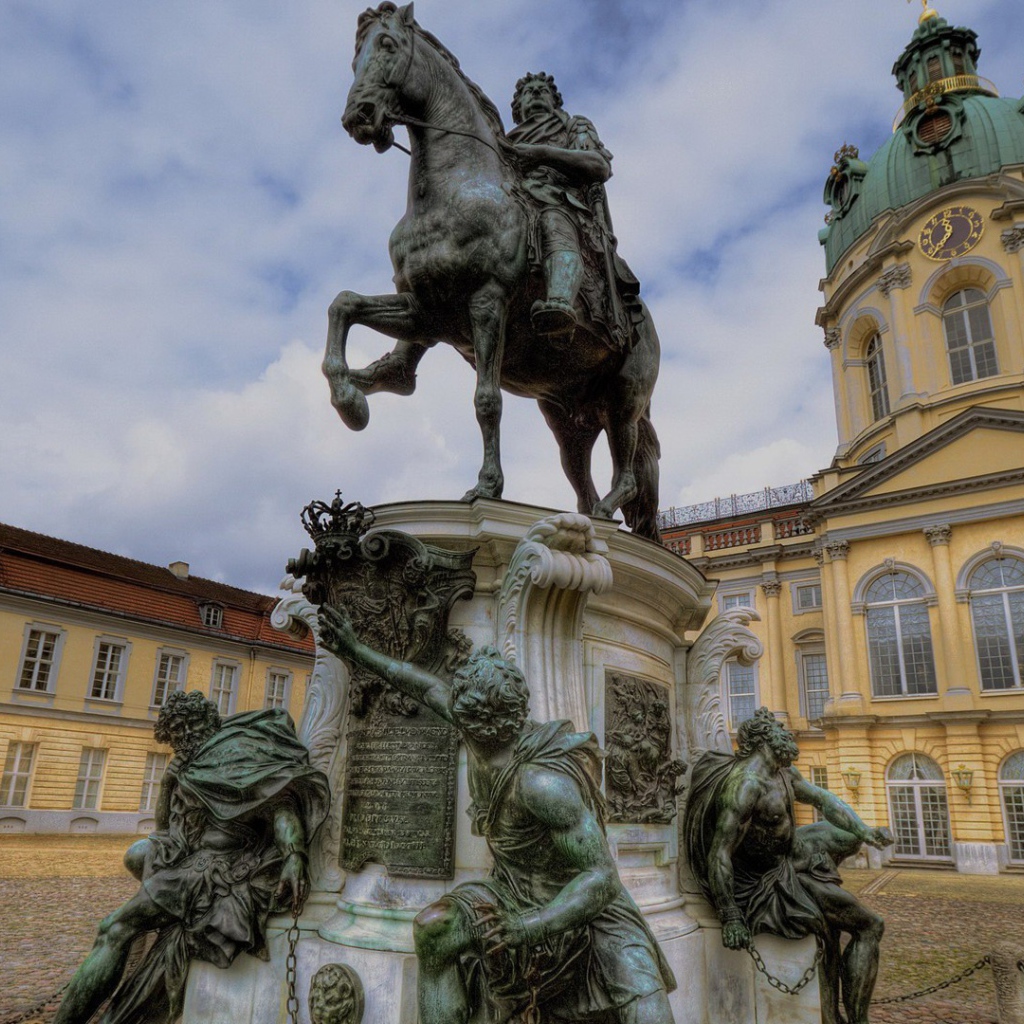 Дворец Шарлоттенбург в Берлине