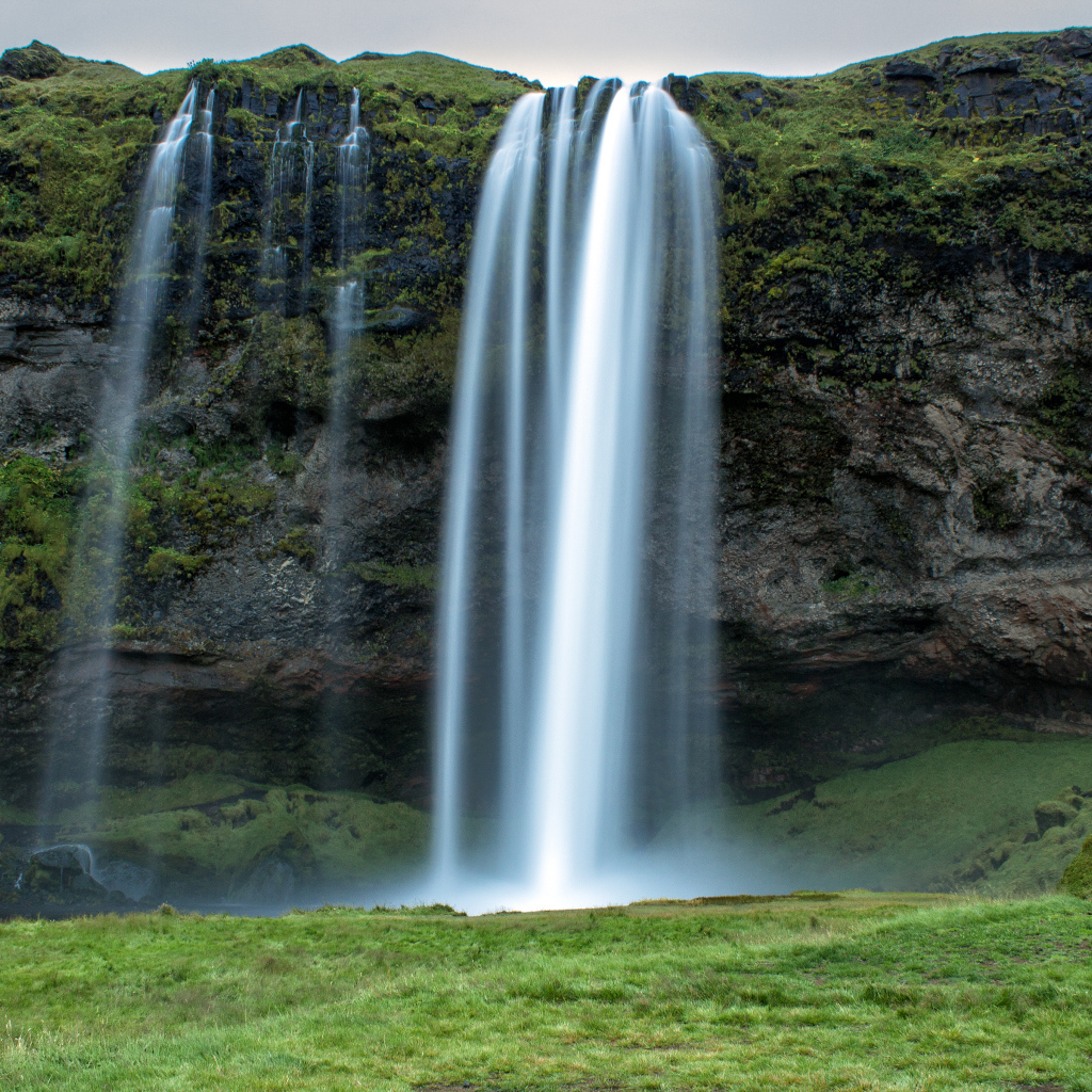 Водопад Селйяландсфосс, Исландия