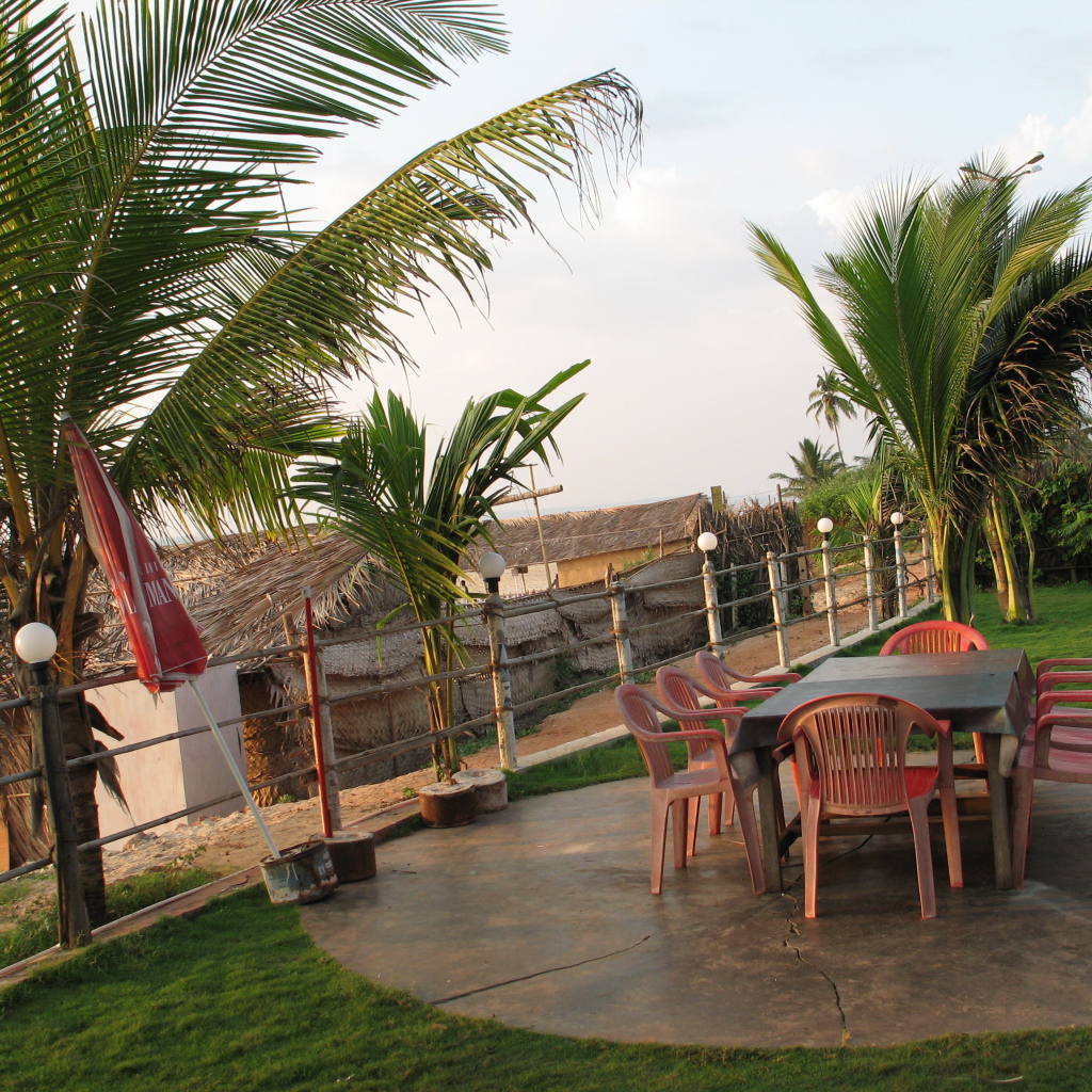 Красивые улицы в Бенаулиме