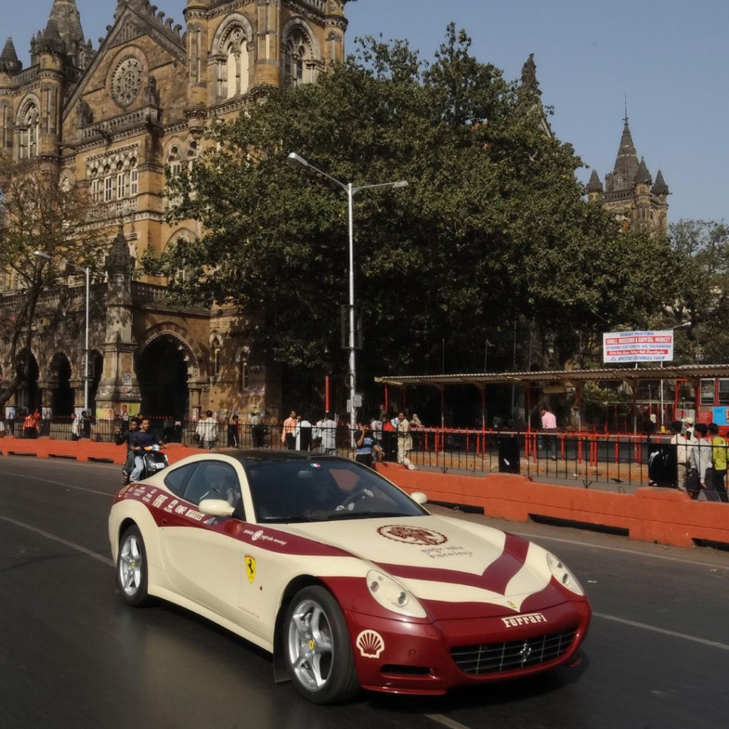 На улице города в Мумбае