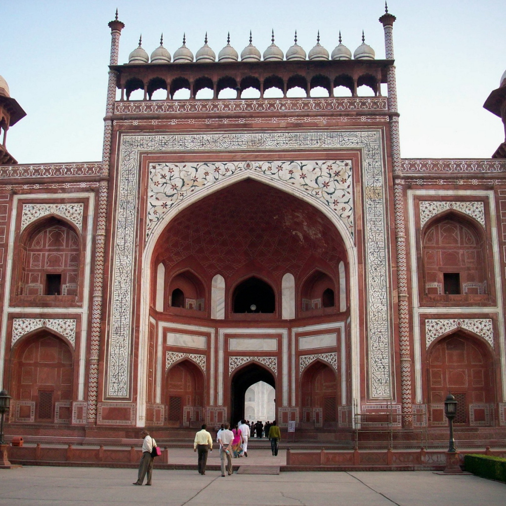 Известные мечети в Агре