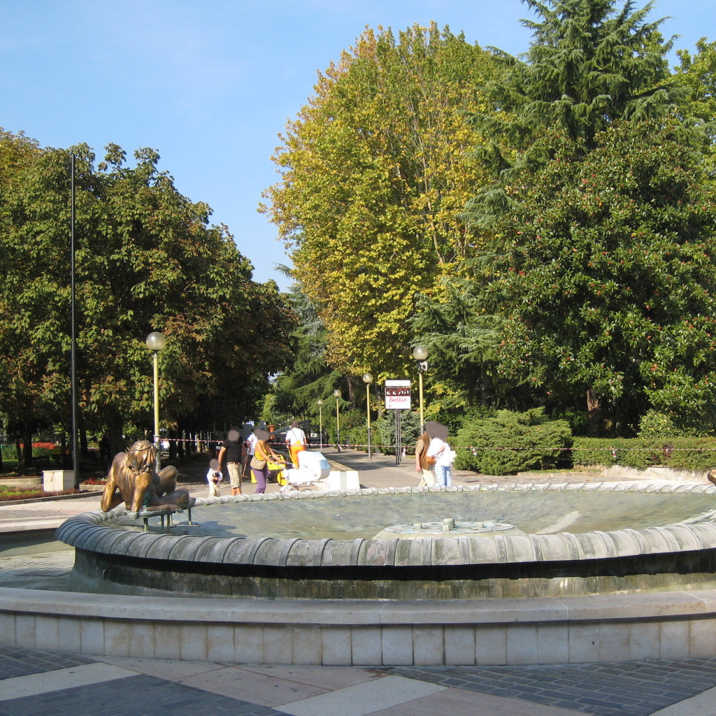 Фонтан на курорте Абано Терме, Италия