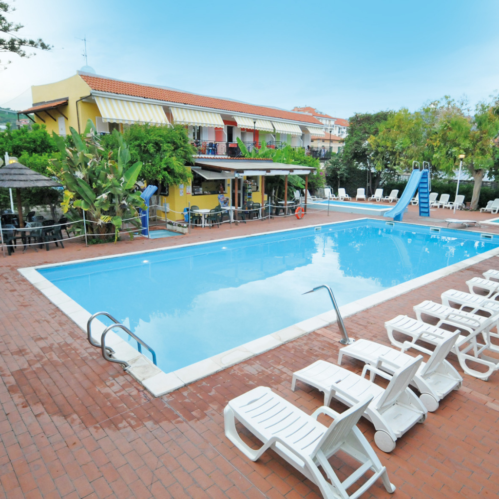 Гостиница на курорте Сан Бартоломео Аль Маре, Италия