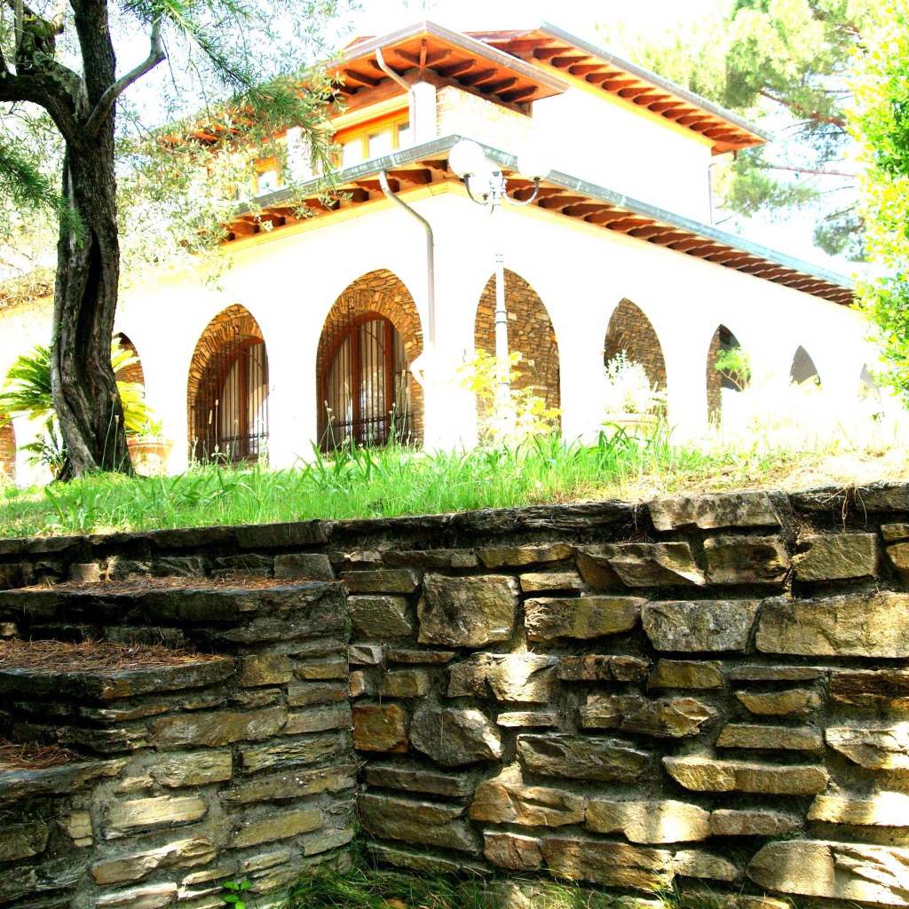 Дом на курорте в Монтекатини Терме, Италия