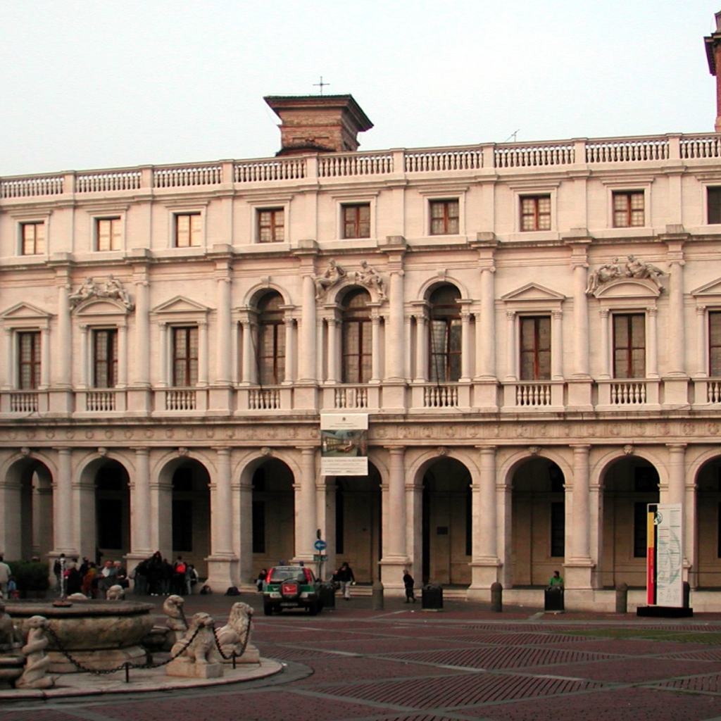 Дворец в Бергамо, Италия