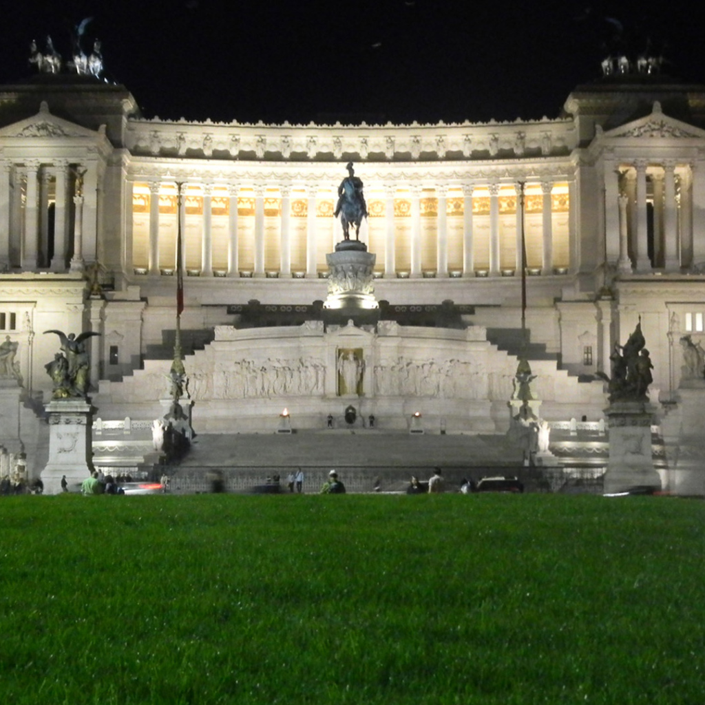 Дворец в Риме