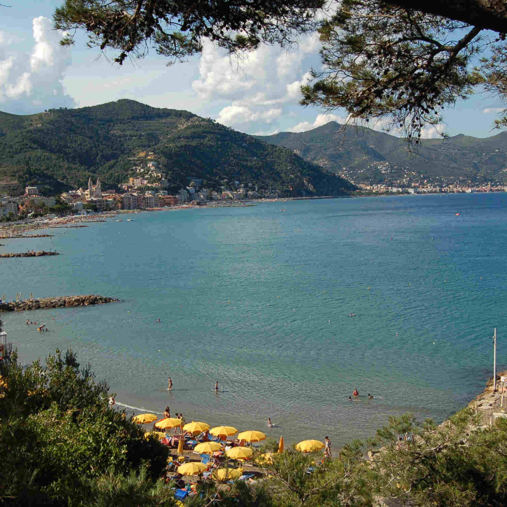 Курорт Алассио, Италия