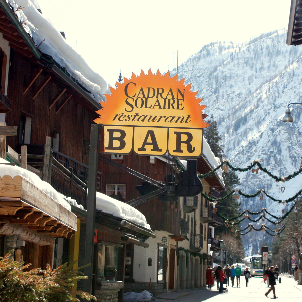 Ресторан на горнолыжном курорте Курмайор, Италия