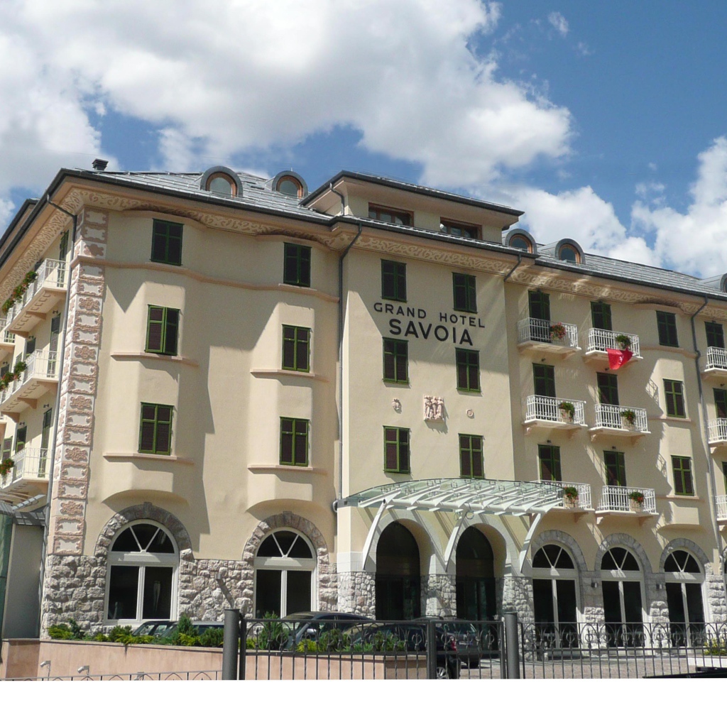 Отель Савоя на горнолыжном курорте Кортина д'Ампеццо, Италия