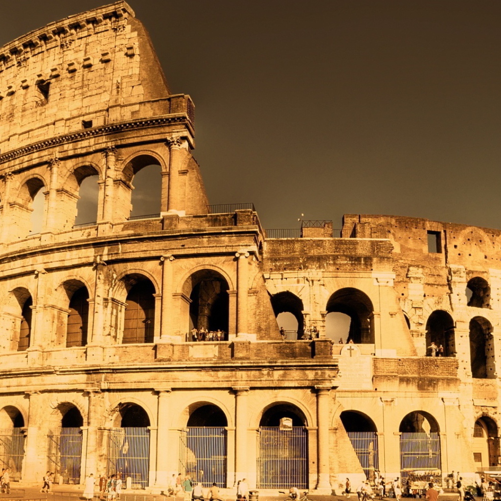 Колизей в Риме