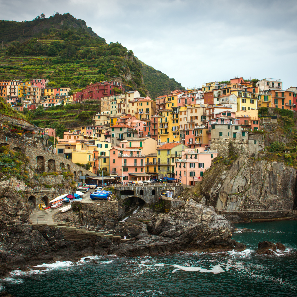 Город Манароле в Италии