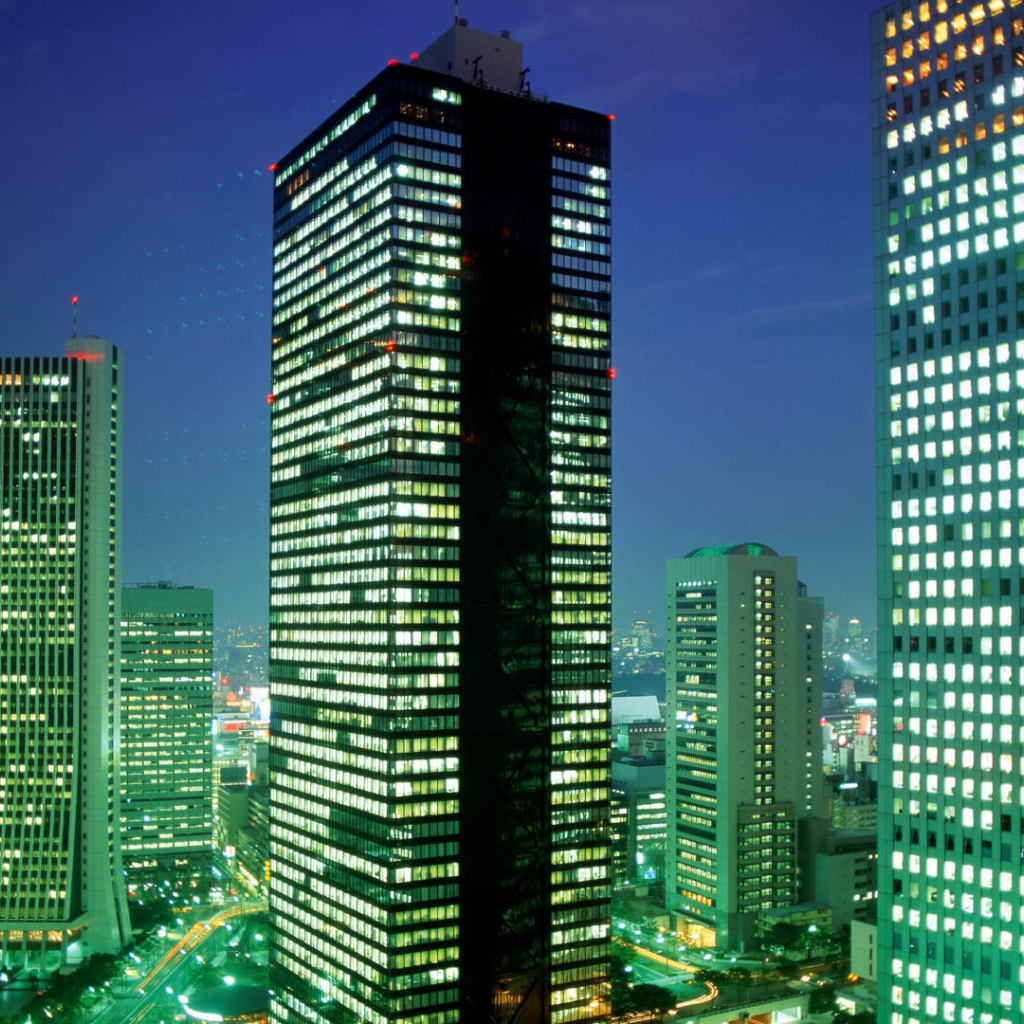Административные здания в Токио