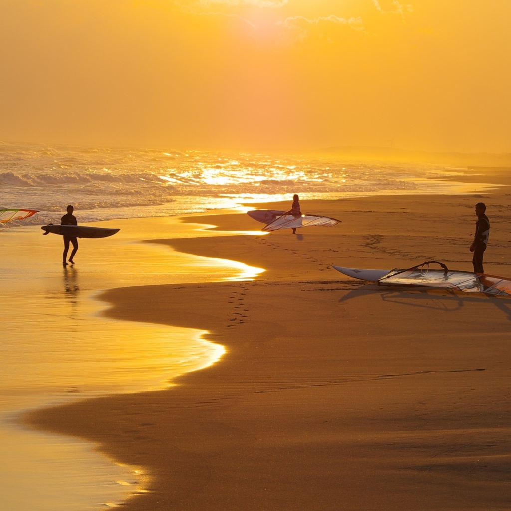 Закат на пляже в Перу