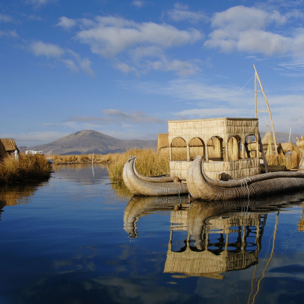 Деревня на воде в Перу