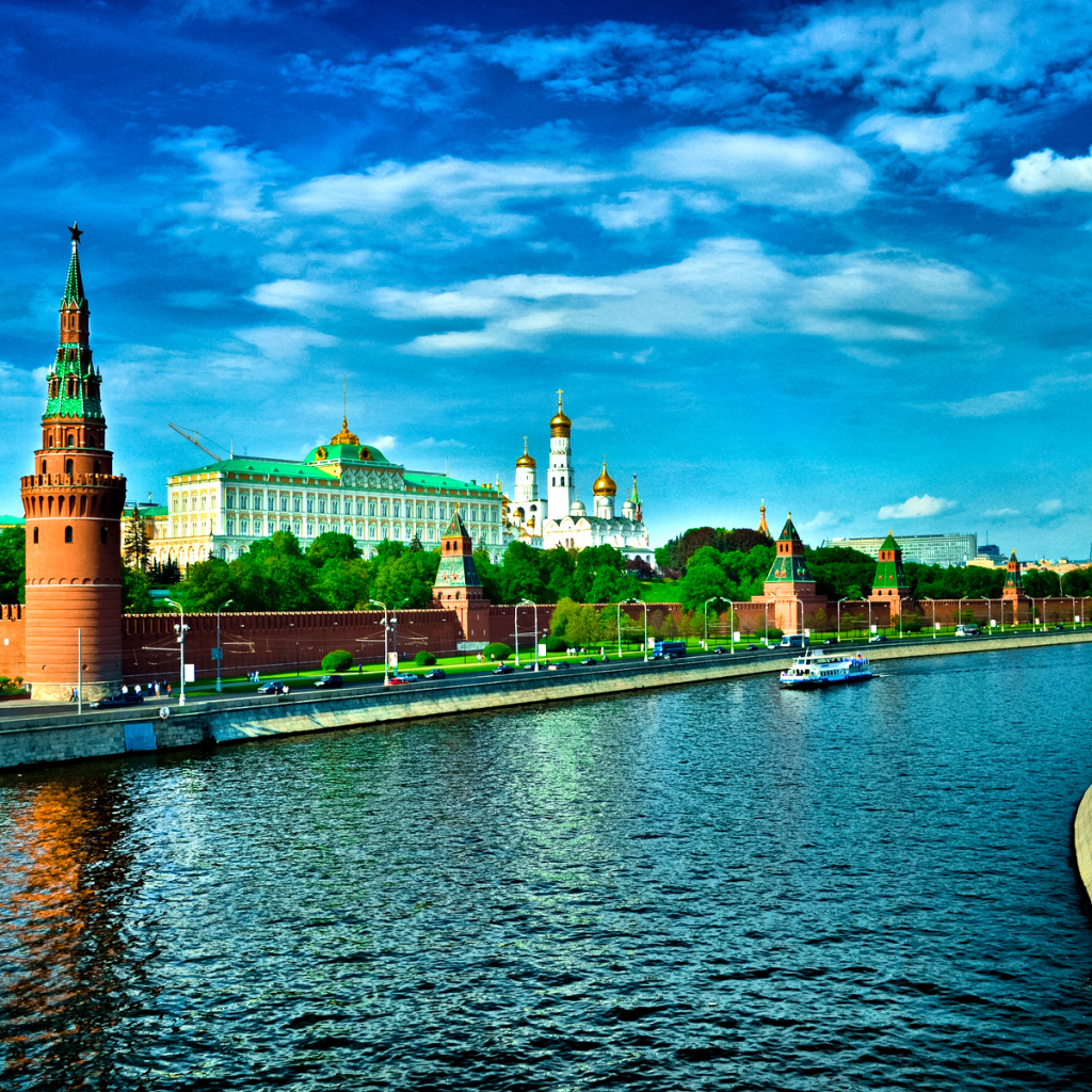Москва река и Кремль