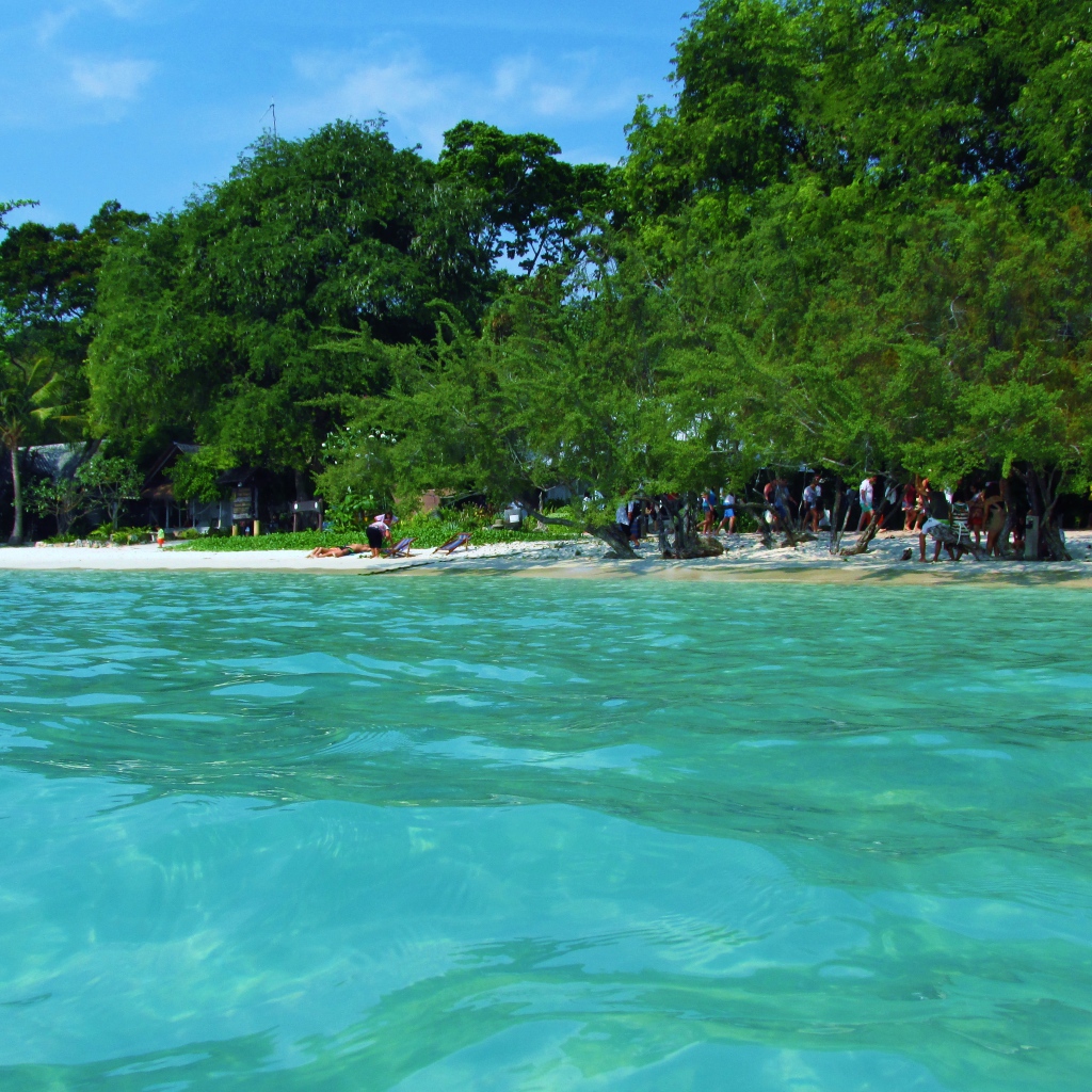 Голубая лагуна на острове Самет, Таиланд
