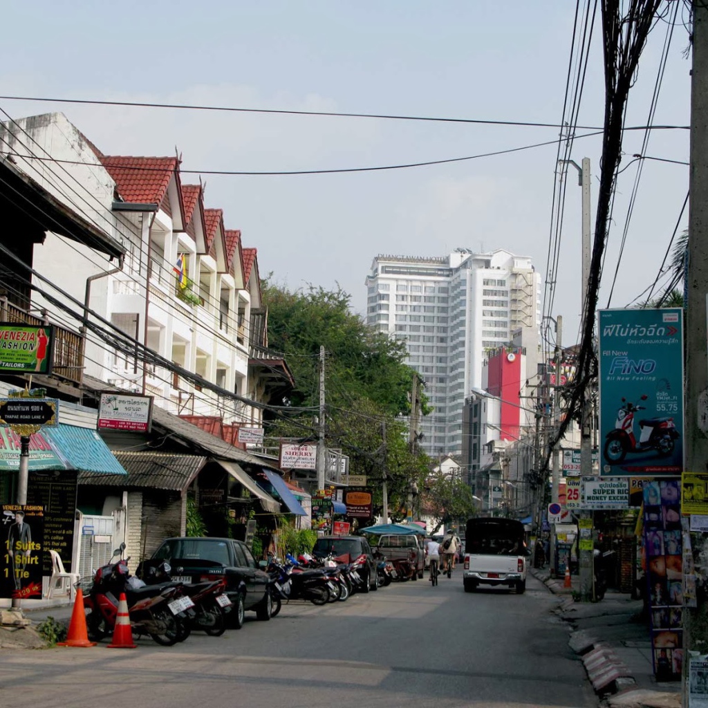 Городская улица на курорте Чианг Май, Таиланд