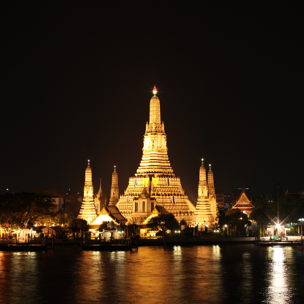 Золотой храм в Бангкоке, Таиланд