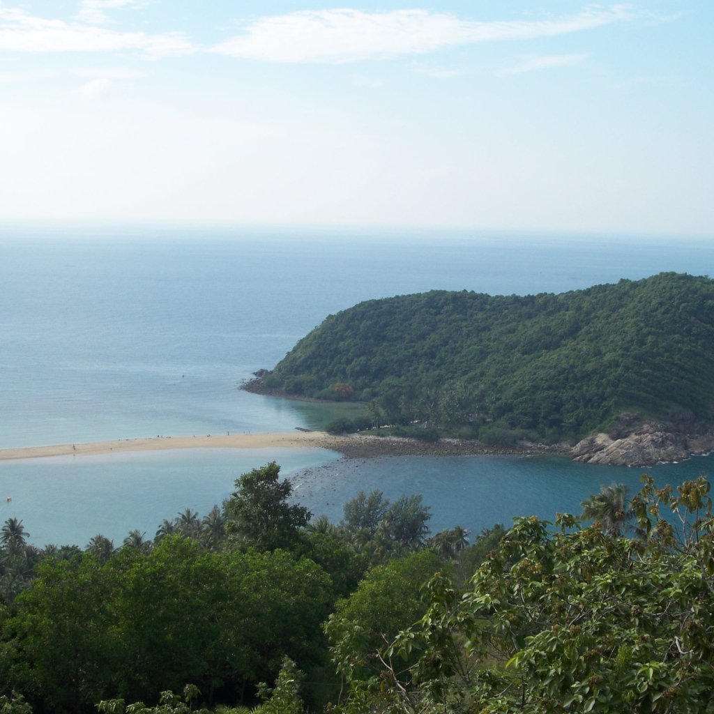 Островок у берегов острова Панган, Таиланд
