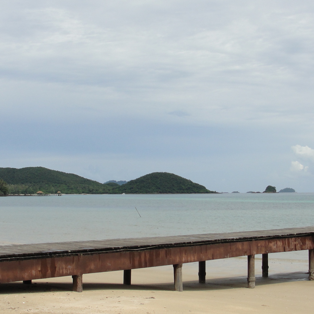 Причал на курорте Ча Ам, Таиланд