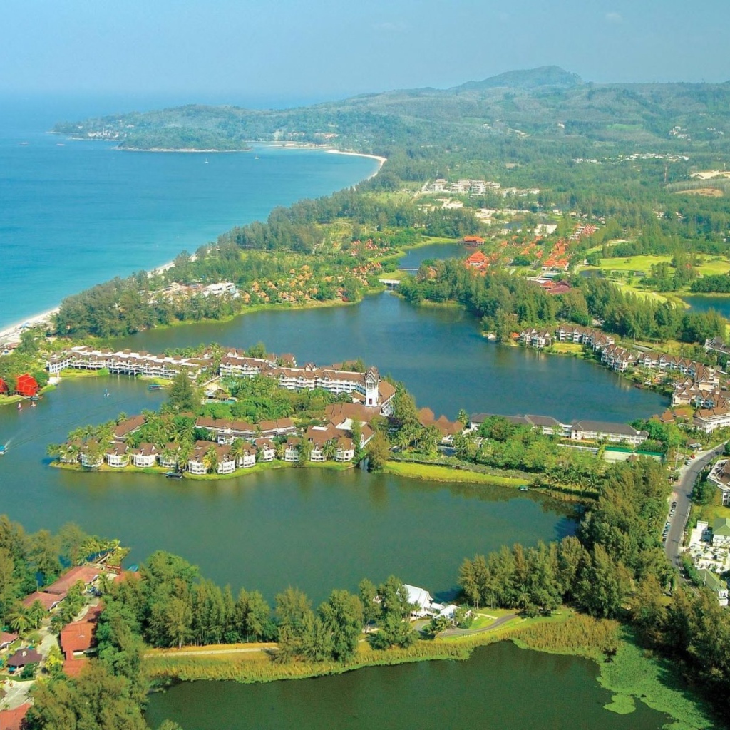 Панорама курорта в Пхукете, Таиланд